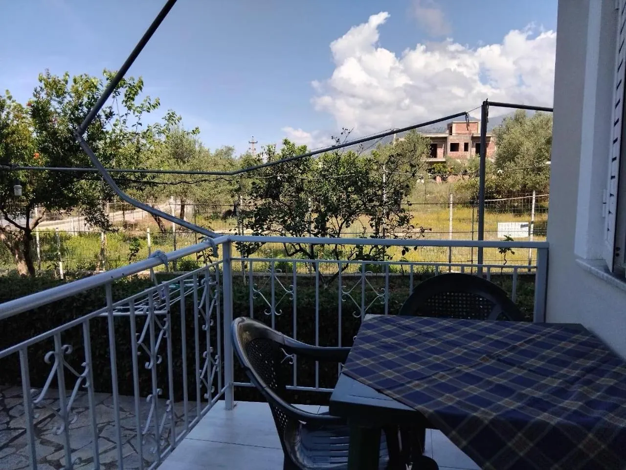 Rexhos Studios Himarë