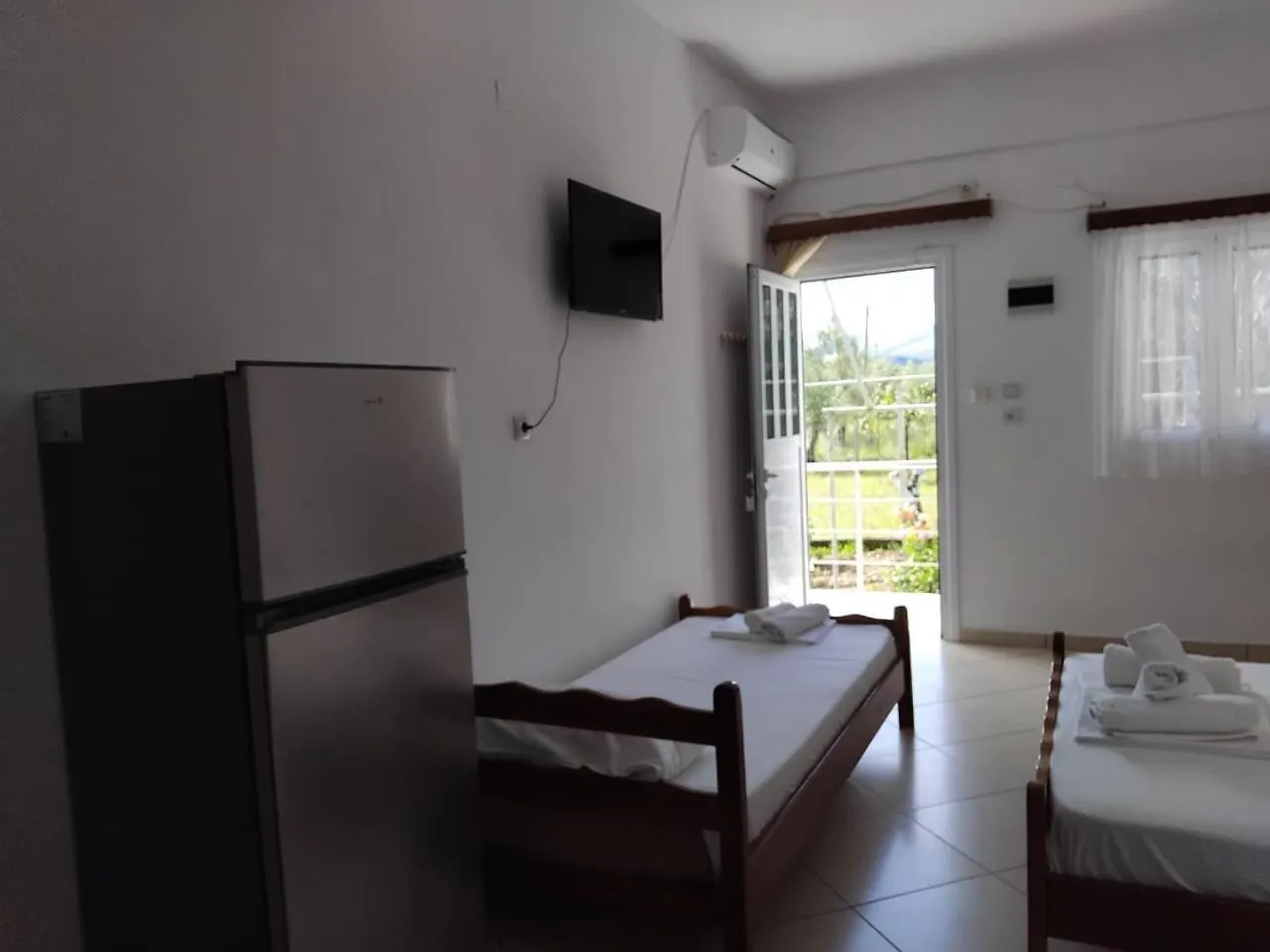 Rexhos Studios Himare Albania